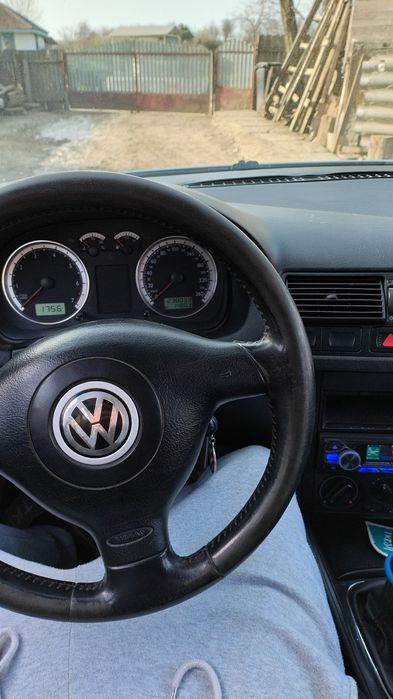 Vând golf 4 1.4 cod motor BCA
