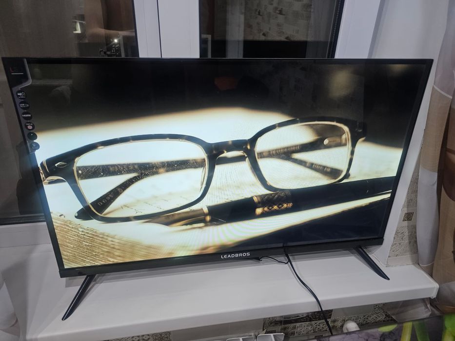 Телевизор leadbros 32дюйма смарт тв
