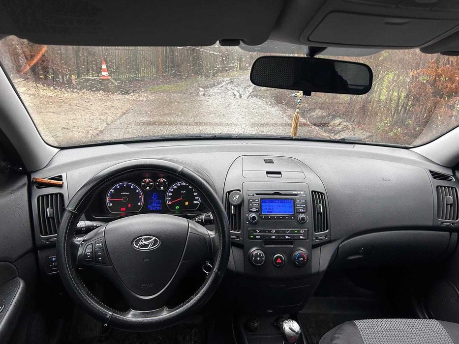 De vanzare Hyundai i 30  motor 1.4 benzina 109 CP