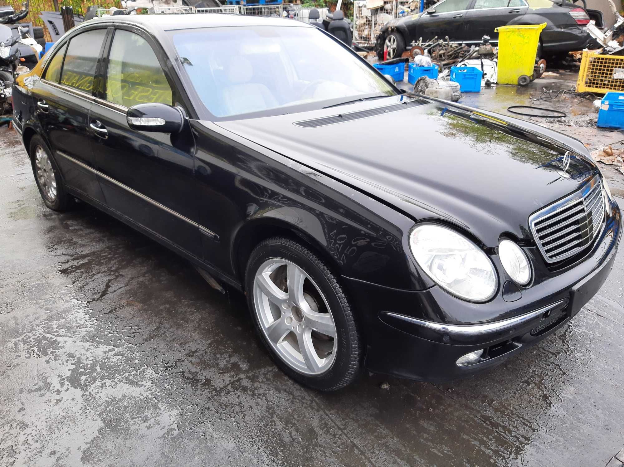 Dezmembrez mercedes E class w211/capota w211/bara fata w211/far/stop