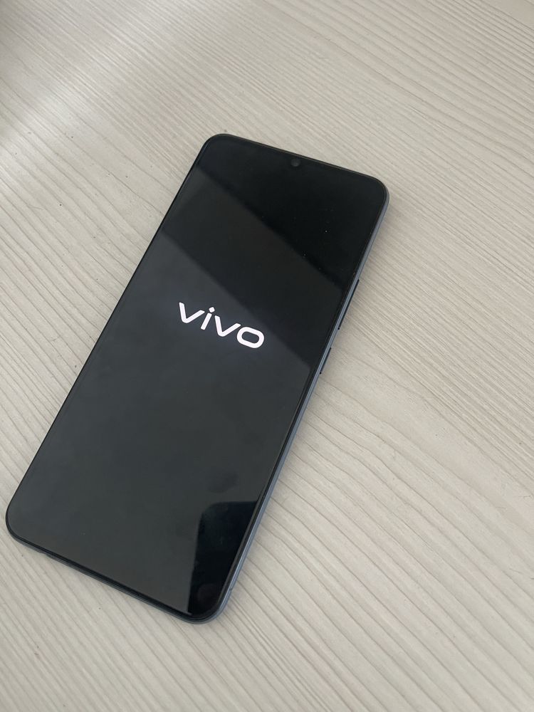 Vivo0 v21e 128/6