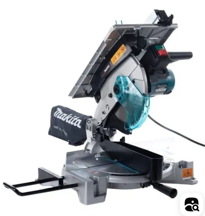 Продам торцовочную пилу