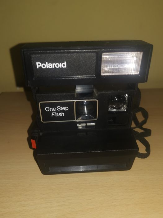 POLAROID Фотоапарат за моментни снимки