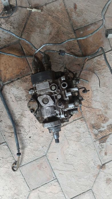 запчасти на дизель мотор Toyota 2 L