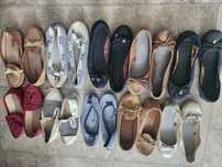 Papuci. piele si Tommy Hilfiger