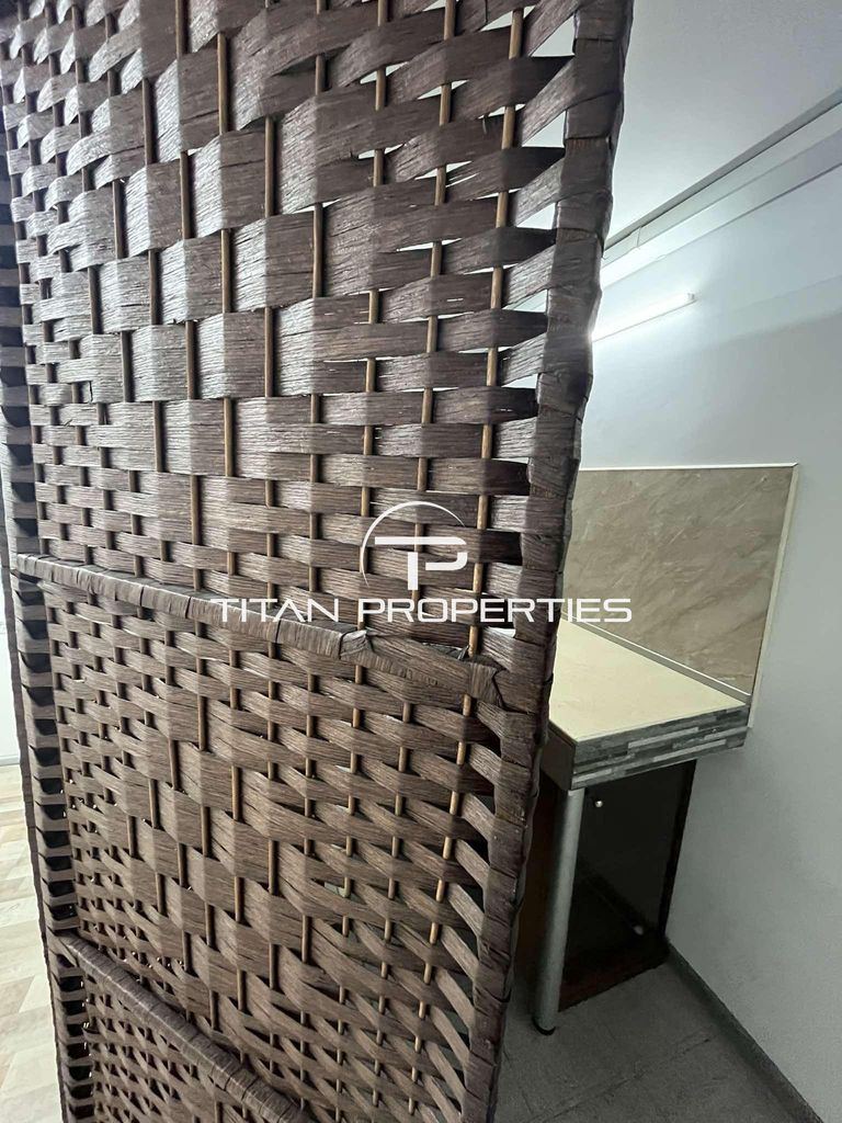 Дава се под наем Магазин в Варна, Левски - 35 кв.м за 400 € - Снимка #2