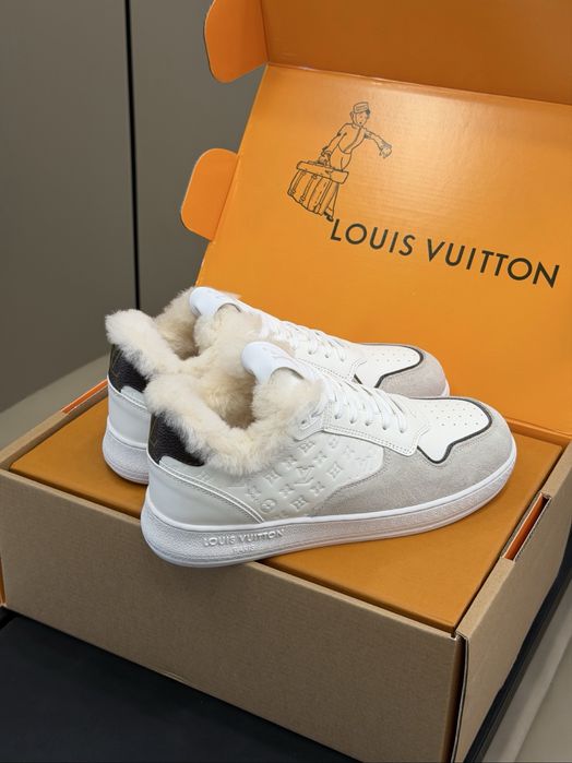 Adidasi Louis Vuitton , calitate premium , pe comanda , noi , 37