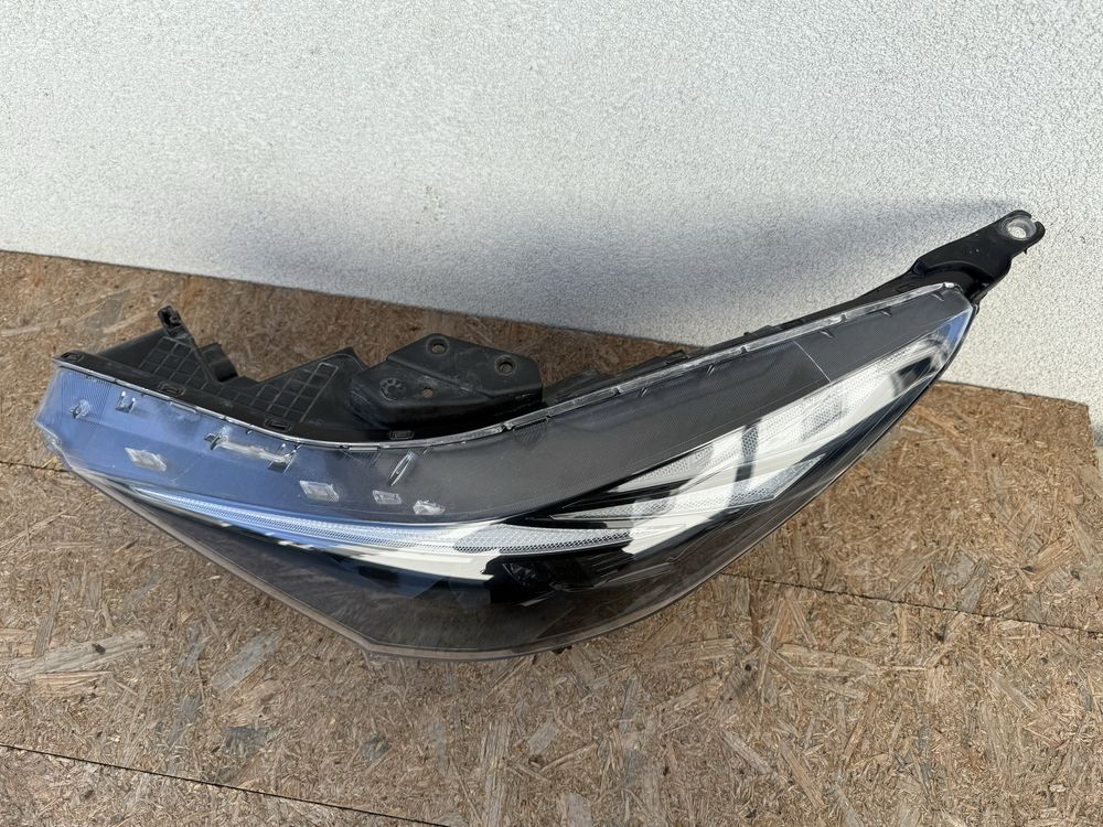 Far stanga Hyundai Elantra CN7 2021|2024 Halogen + drl LED Original