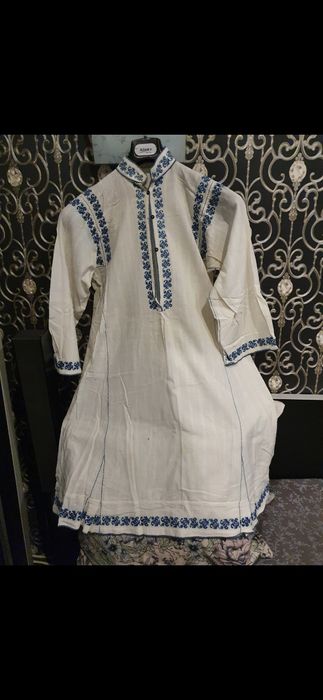 Cămăși populare autentice vechi