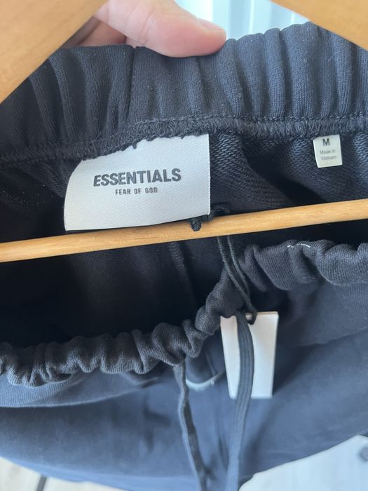 Pantaloni scurti essentials