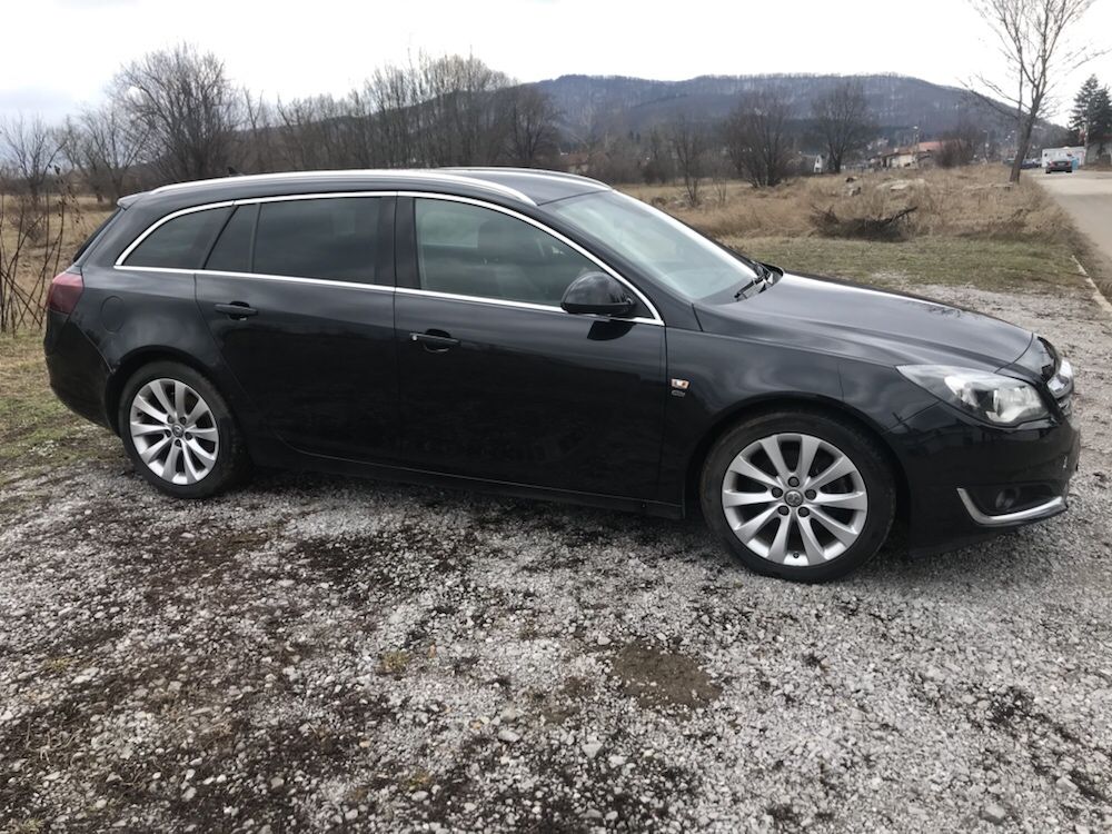 Opel Insignia 2,0CDTI 2016 На Части