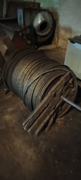 Продам трос д 18мм