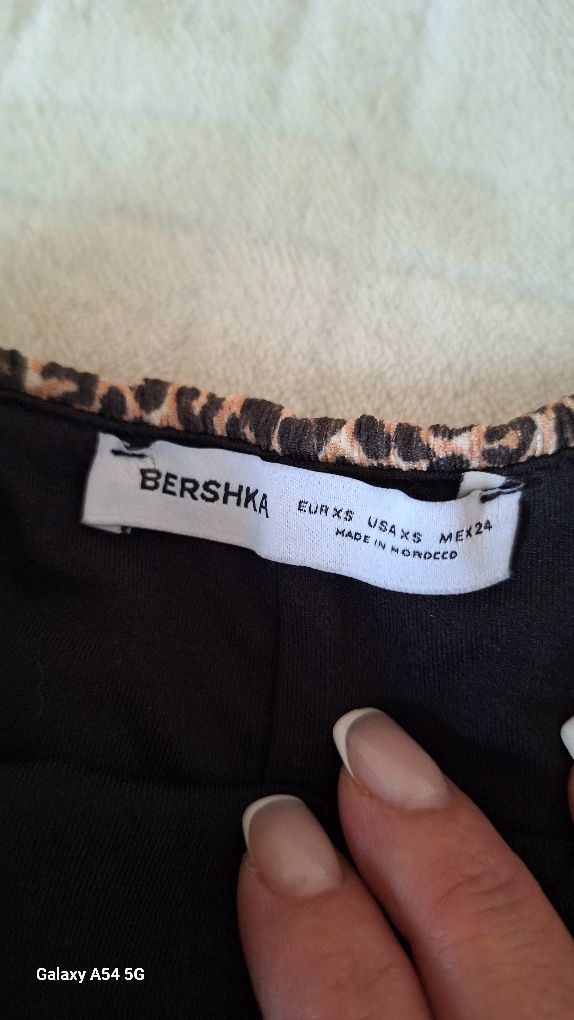 Рокля/гащеризон Bershka