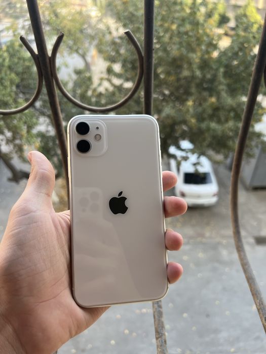 iPhone 11