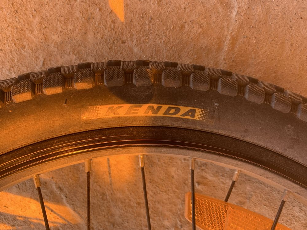 Продам велосипед Madness Bmx3