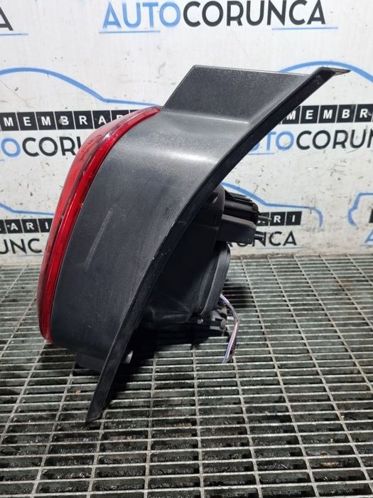 Stop Stanga Dacia Duster II 2018 - 2021 SUV 4 Usi (1318) Bec clasic