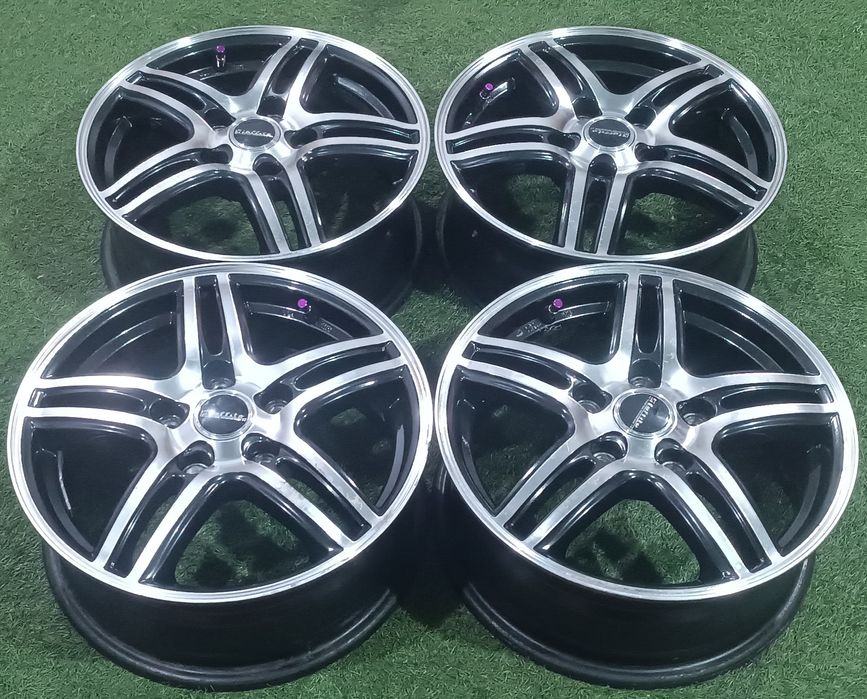 R-15 разб 5*114,3 Привозной идеал. Тойота камри,Ниссан,Лексус,Хонда