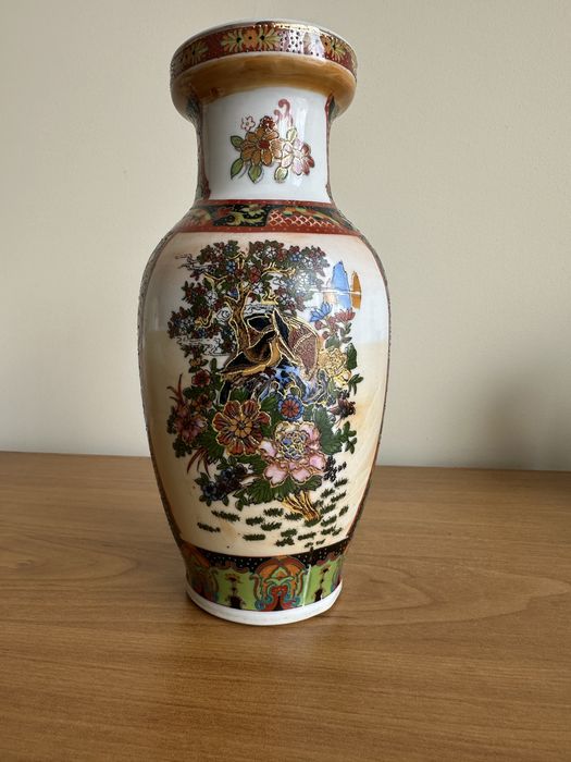 Декоративни вази и керамика – уникални ръчно изработени произведения