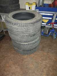 Продам резину maxxis 235/70/16