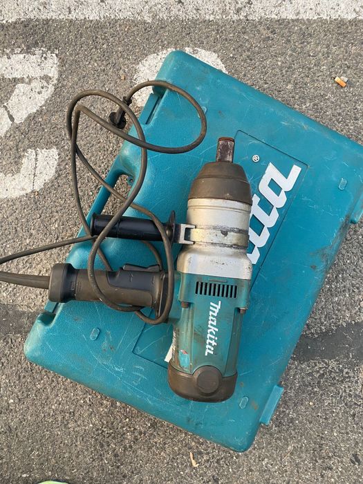 Makita TW1000 Masina de insurubat cu impact
