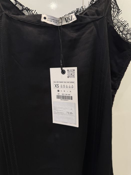 Сатенена дамска рокля ZARA XS – чисто нова с етикет