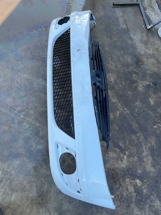 Bară față Dacia Logan 1 Facelift 2011 – completă, fără proiectoare