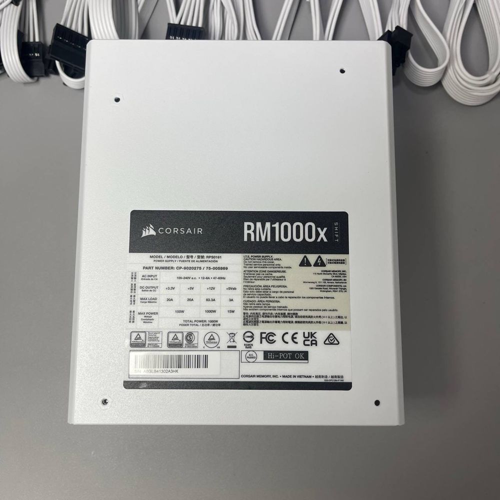 Corsair RM1000X Shift 80+ Gold