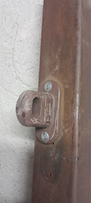 Butoni din plastic