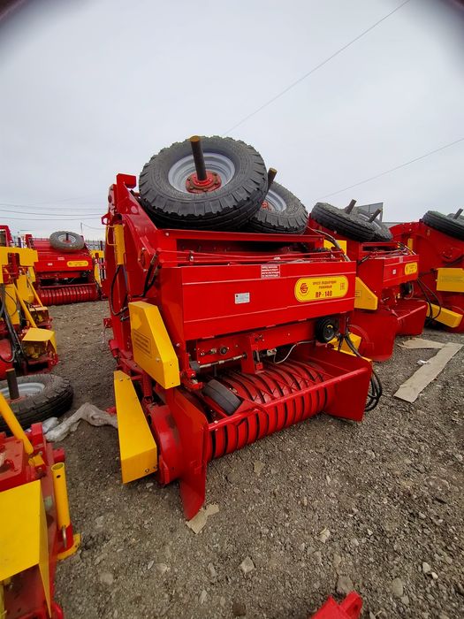 Пресс-подборщик ПР-140 рулон-1,4м х 1,2