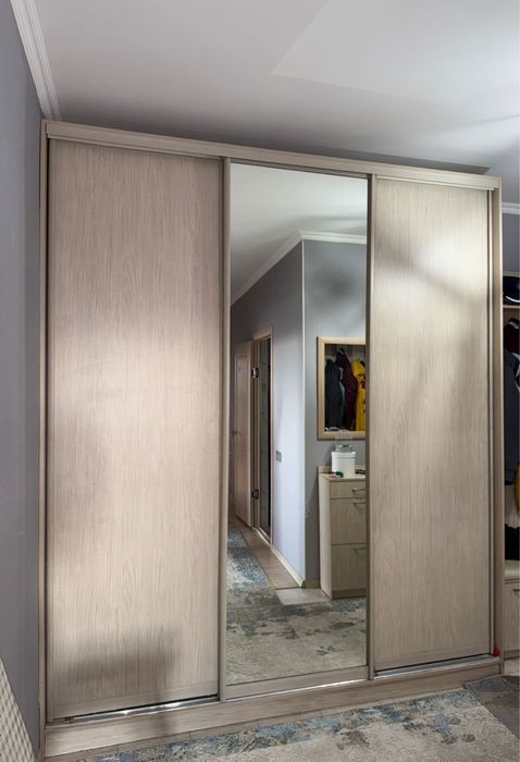 Продам шкаф - купе