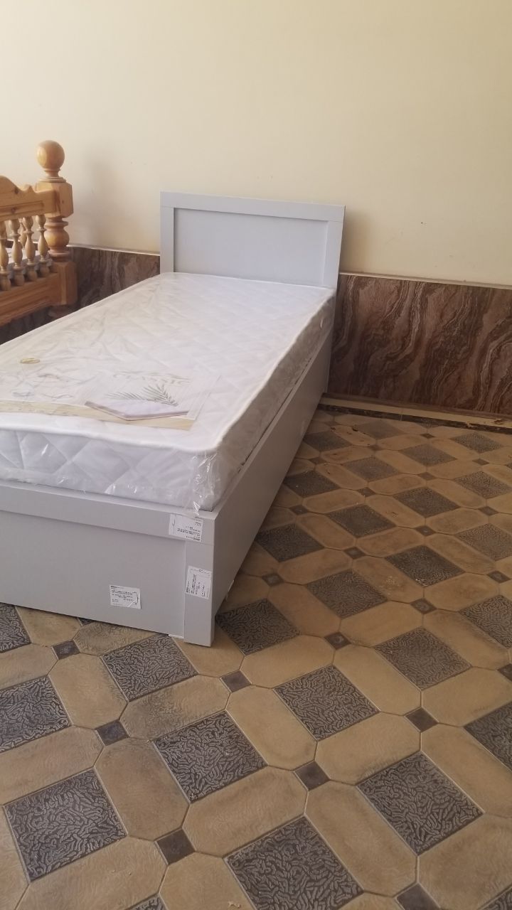 Кровать, ортопедические матрасы