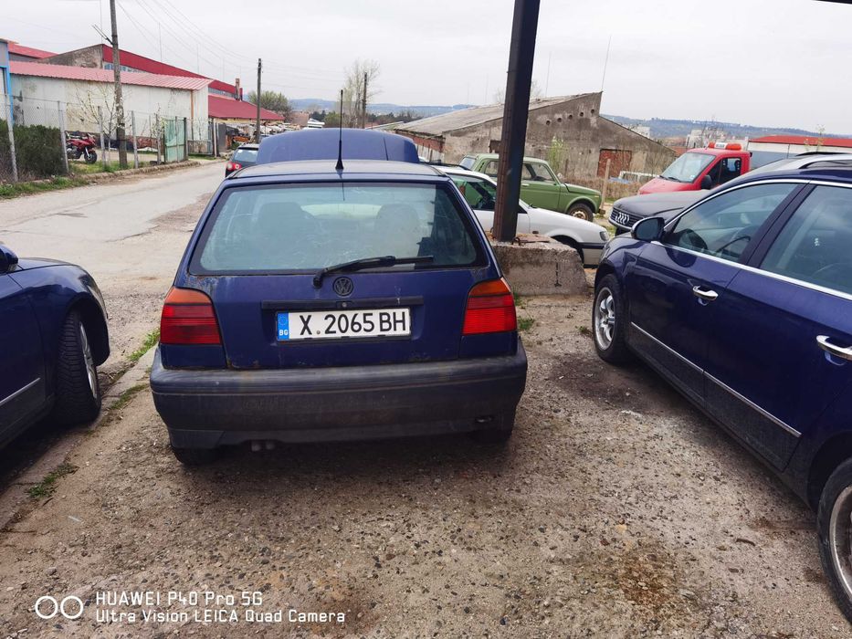 Продавам Голф 3 1.9 тди 90кс на части