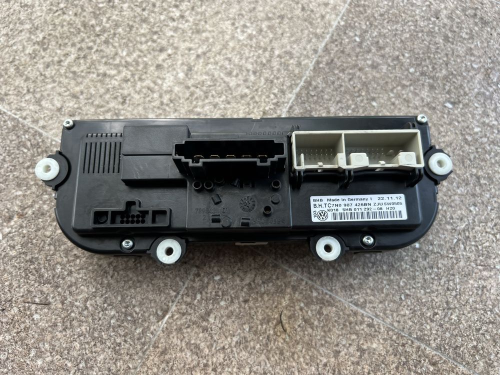 Radio Cd Player Boxe Caddy 2011-2015 Rama Grila Panou Clima Consola