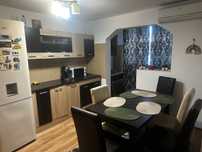 Vand apartament in Oravita