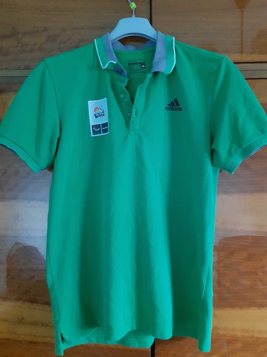 vand tricou original adidas essential marimea M