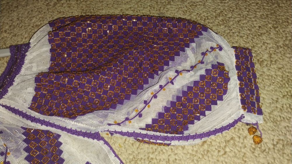 Ie veche românească margele