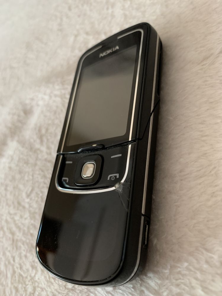 Продается Nokia 8600 Luna