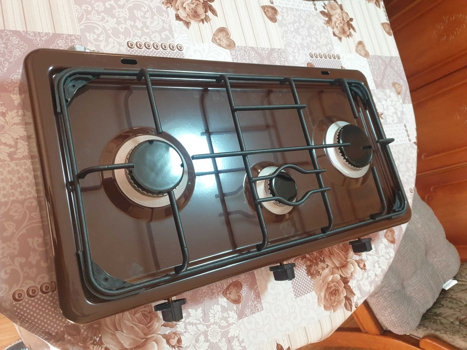 Aragaz 3 ochiuri gaz-nou in cutie