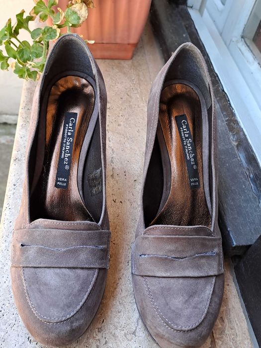 Продавам нови дамски обувки Carla Sanchez