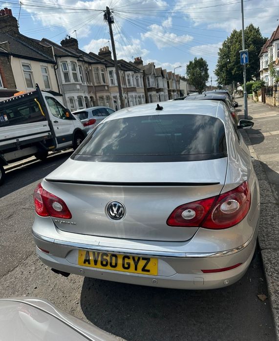 Volkswagen Passat CC volan pe dreapta
