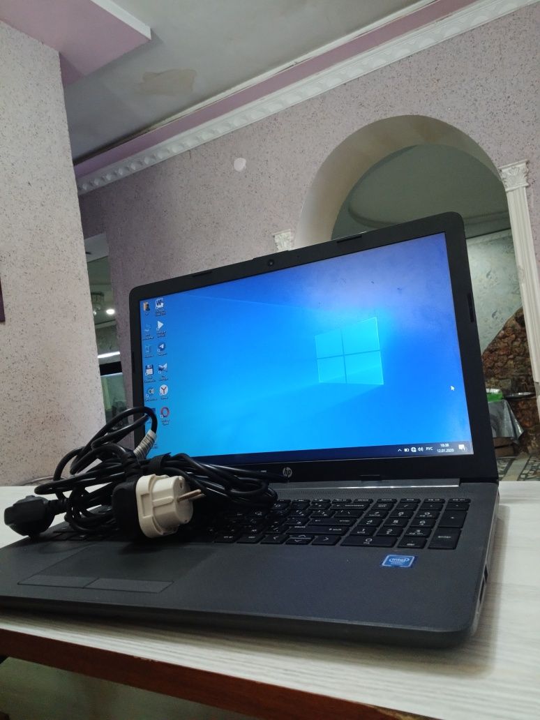Продаётся ноутбук срочно hp