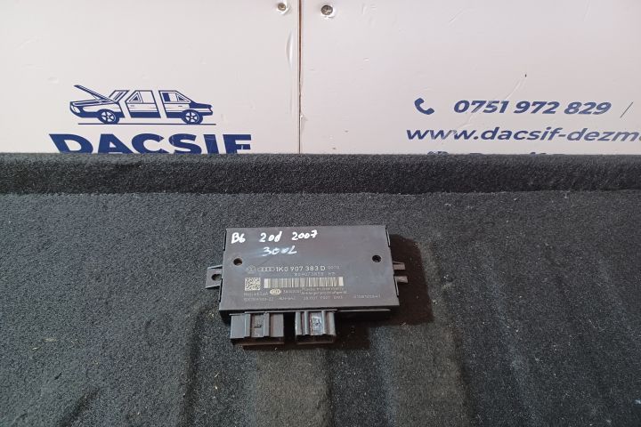 Calculator carlig remorca 1K0907383D 1K0907383D Volkswagen VW Passat