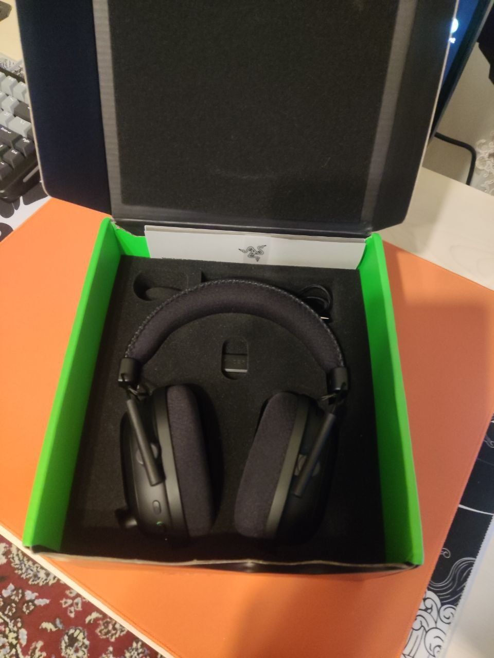 Игровые наушники Razer Blackshark V2pro
