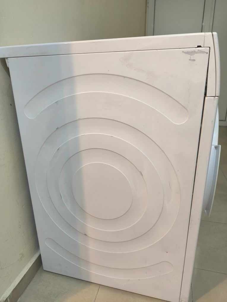 Сушилня Siemens IQ700 A++, с Термо помпа.