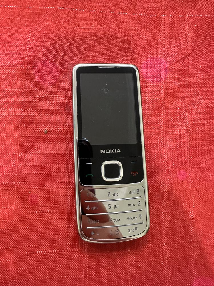 Nokia 6700 idyal