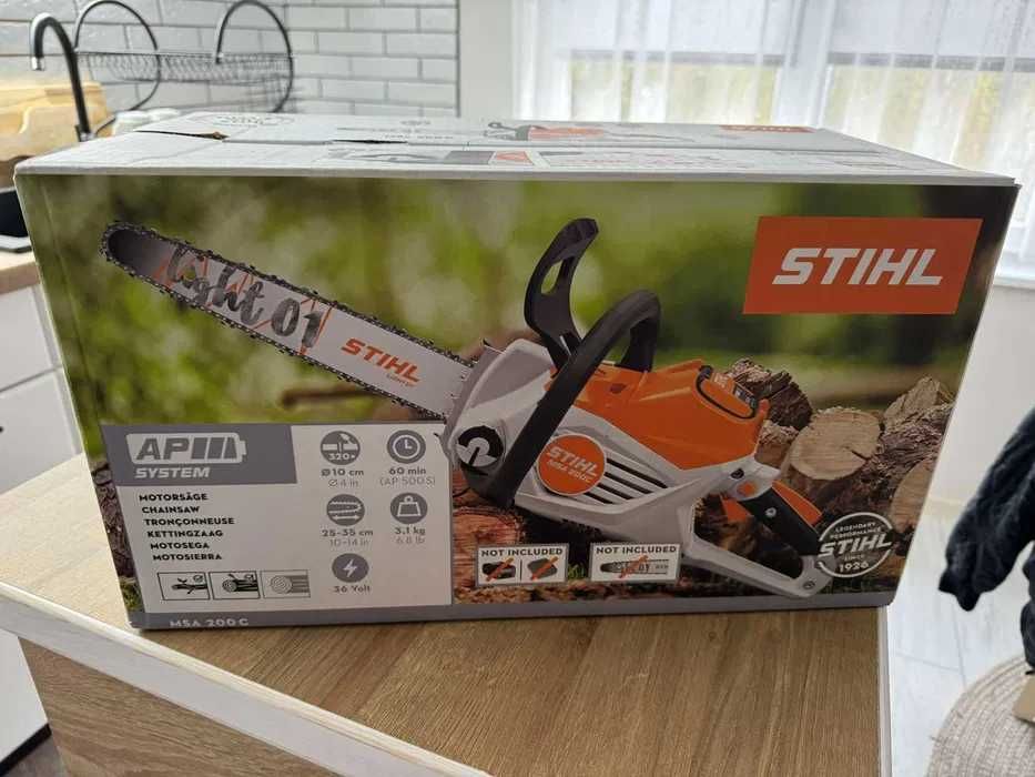 STIHL MSA 200 C-B,Акумулаторна резачка, зарядно, 2 батерии. Чисто нови