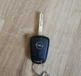 Cheie opel astra
