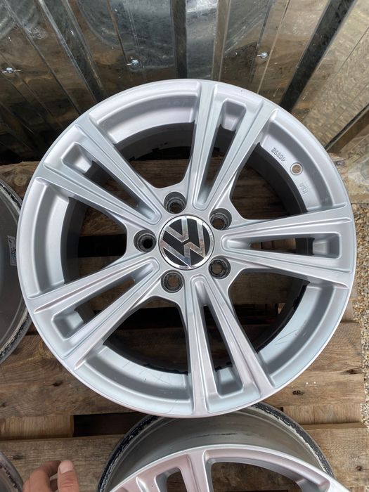 16 Цола 5 х 112 мм Фолксваген , VW Голф , Пасат , Туаран , Джета