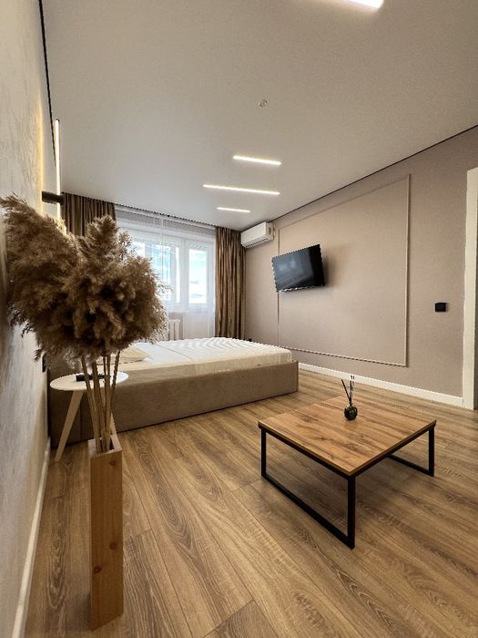 Элитная квартира для двоих Набережная 7 Lux