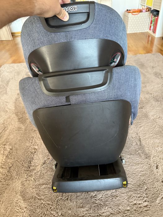 Scaun auto copil Maxicosi Rodifix Airprotect  Isofix
